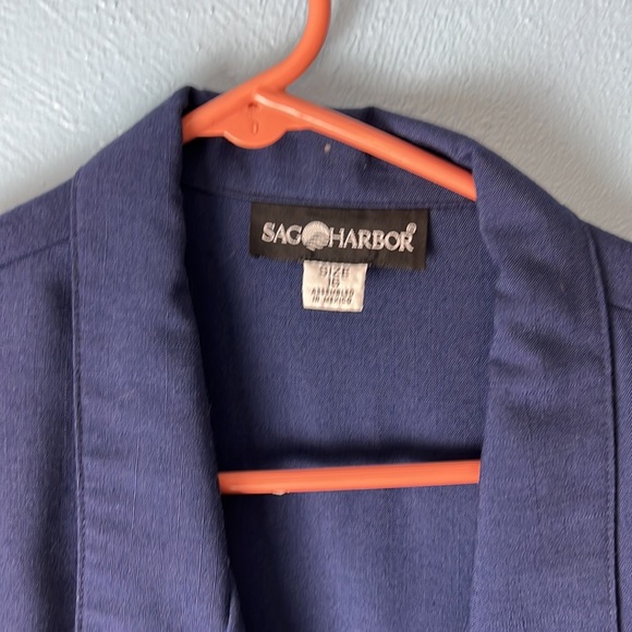 Sag Harbor Women's Navy Blue Blazer Size 16 - Picture 3 of 5